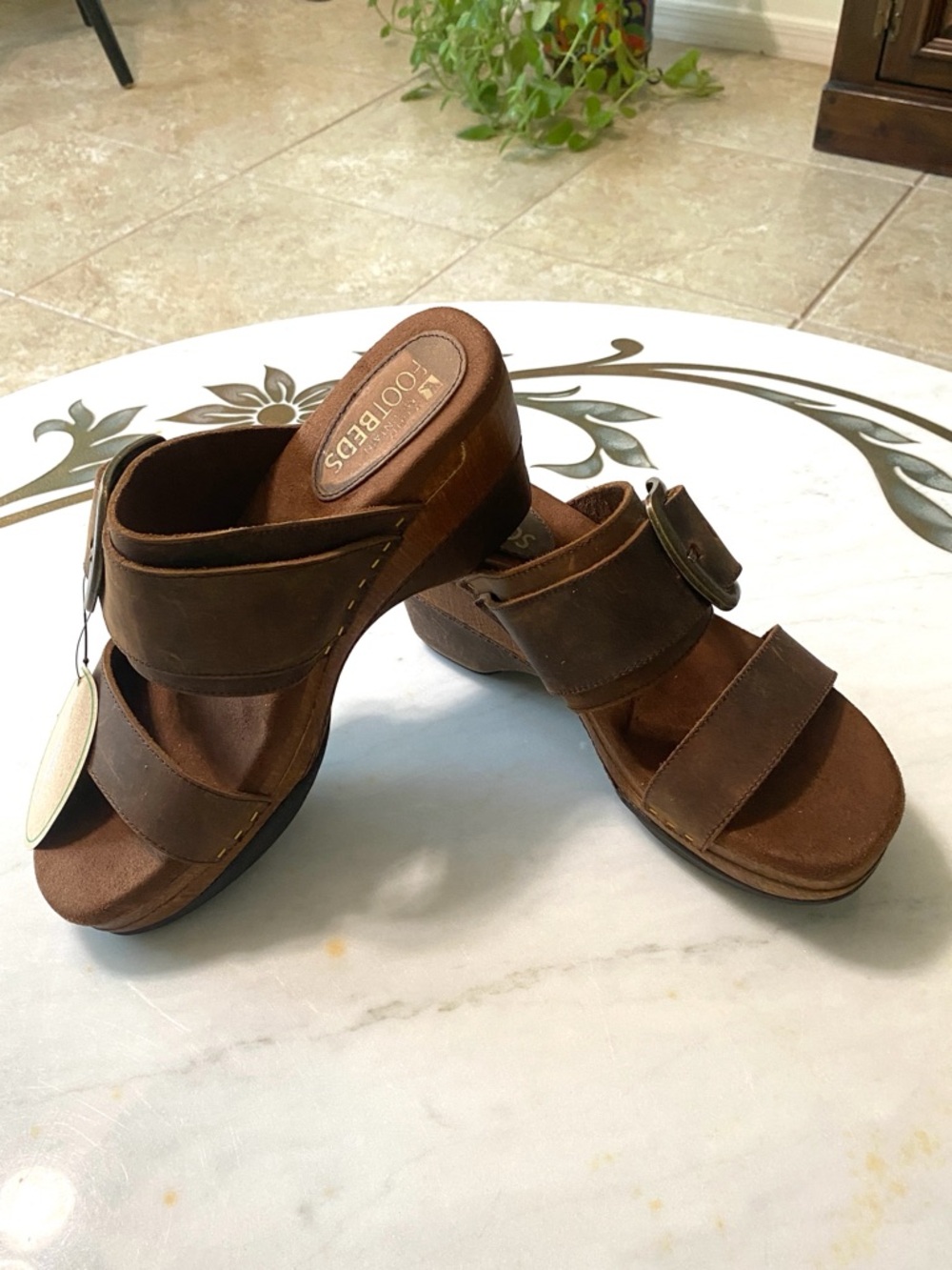 New White Mountain GENUINE LEATHER Clog Platform Mule Sandals